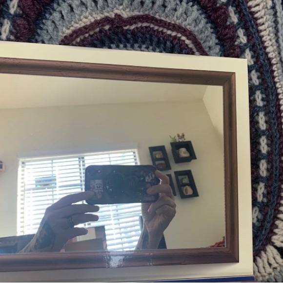 Revolution Makeup Disney Pixar Monsters University Palette 54 Shades - Picture 5 of 6